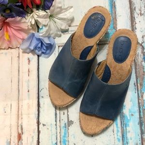 🔴SALE🔴Born Concept Slip on Wedges